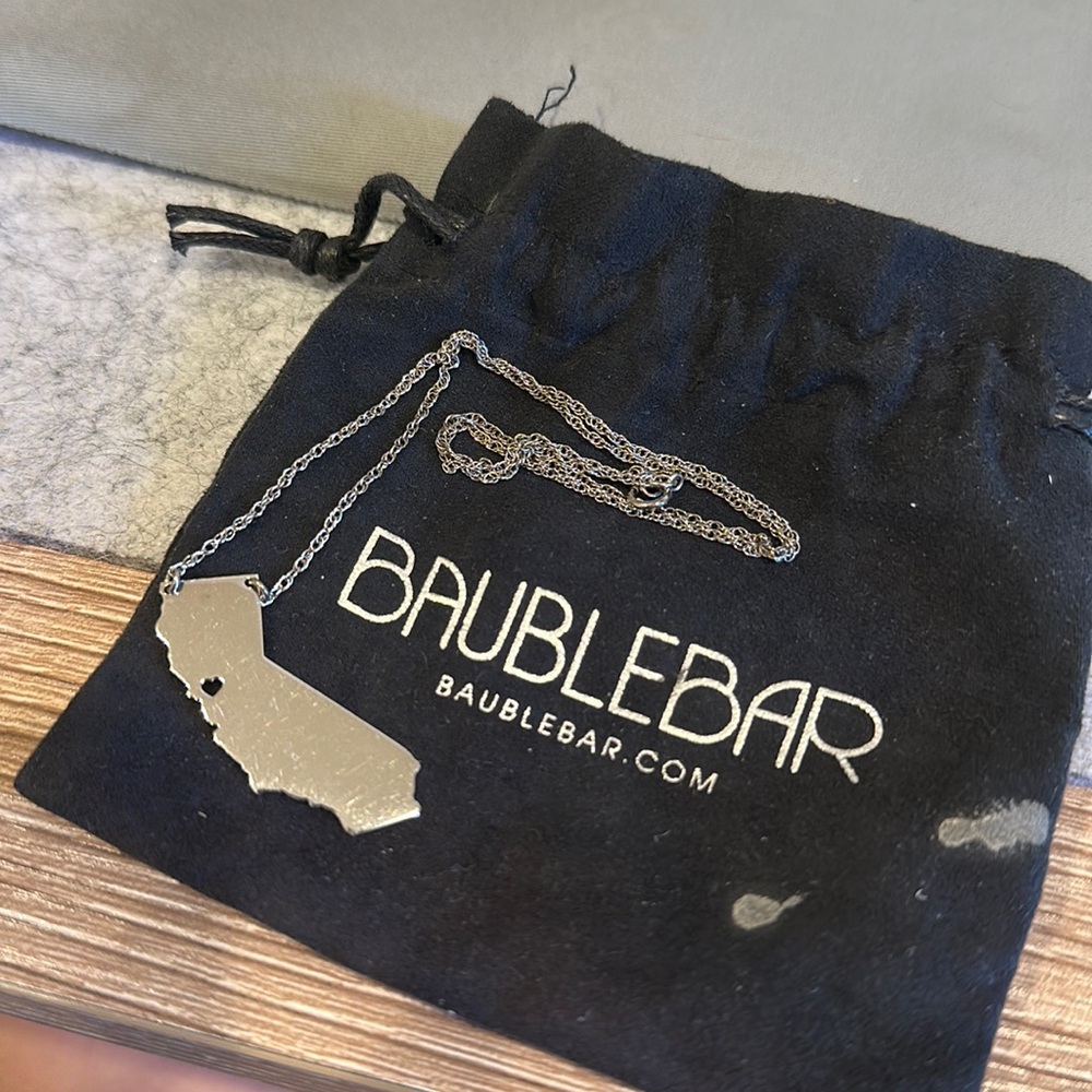 Baublebar state necklace - San Francisco california
